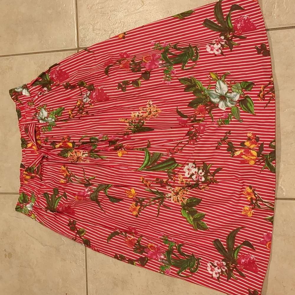 Truly For You Boho Cotton Pleated Floral Skirt Size Small